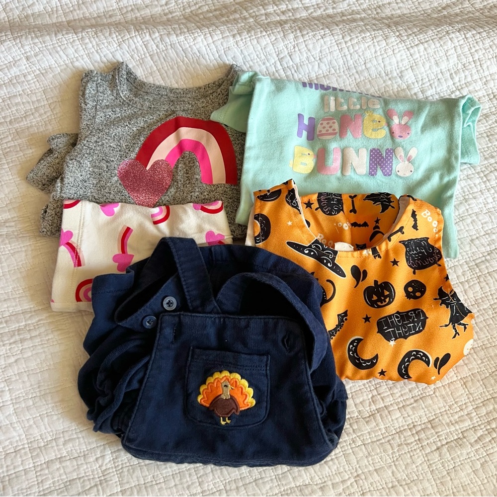 6 piece holiday/seasonal outfits bundle (see additional pictures)